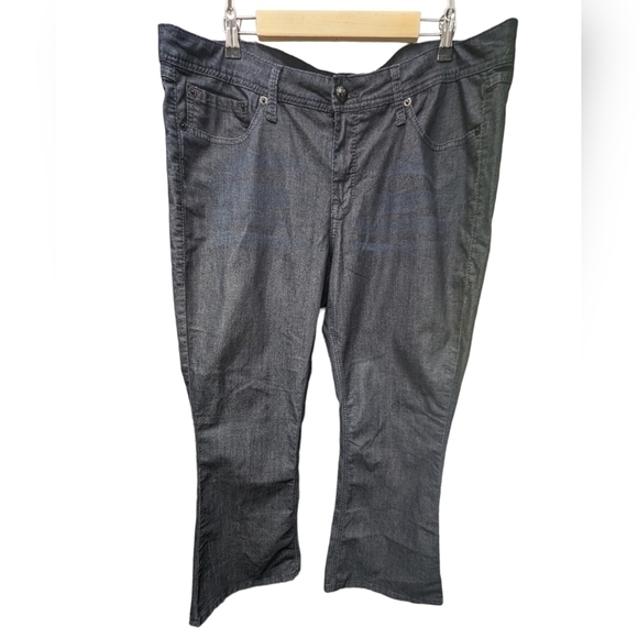 Torrid Source of Wisdom Flared Jeans Sz 20 - Picture 1 of 8